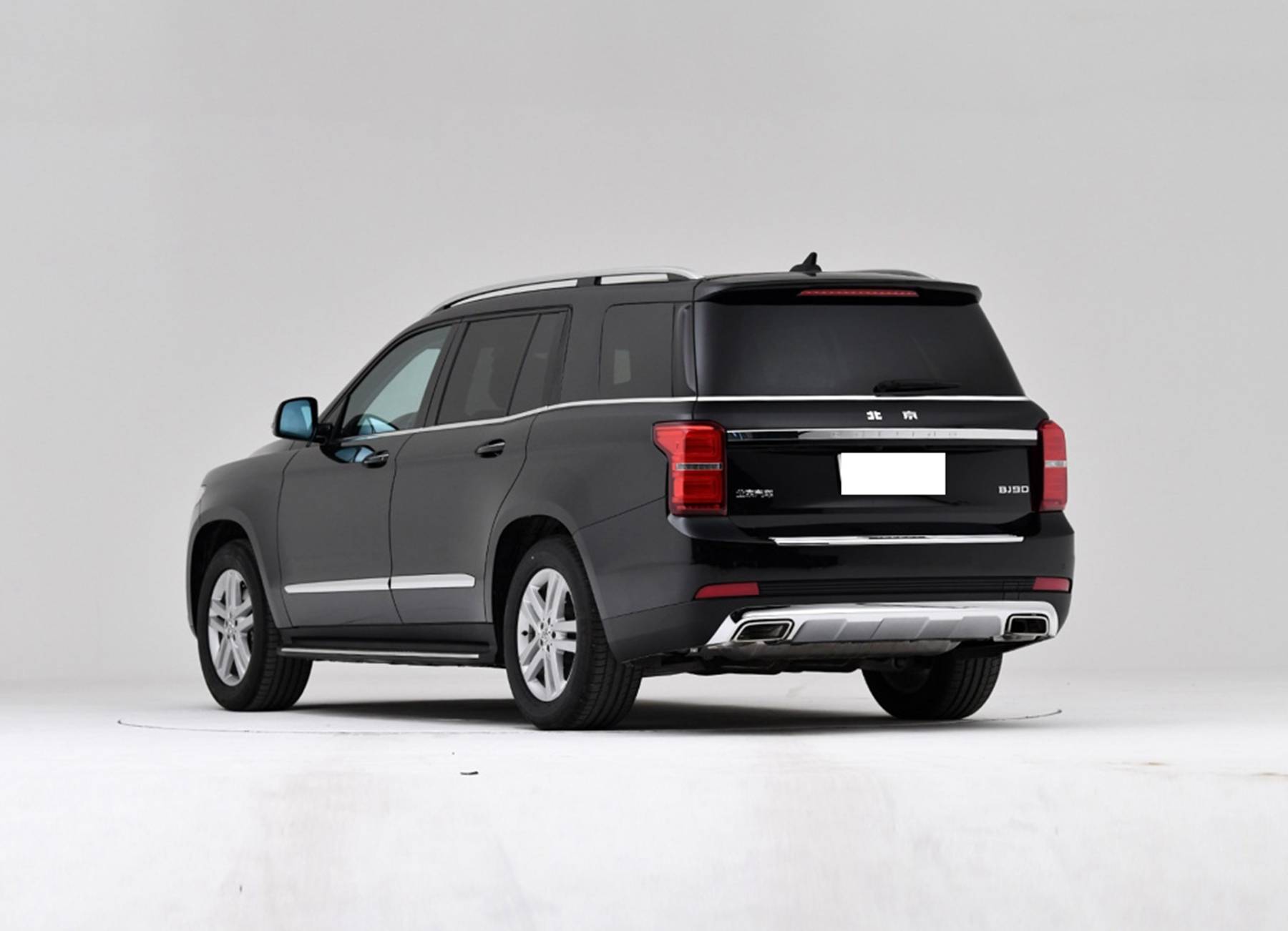 北汽幻想破灭半价抛售没人理网友真当自己是奔驰