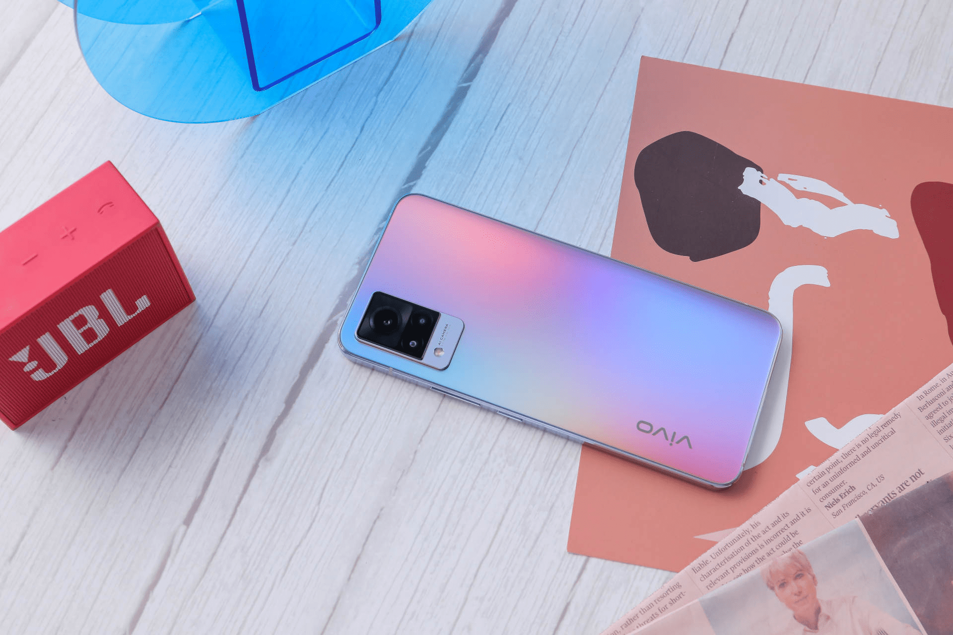 颜值颇高vivos9后盖工艺先进配色梦幻无比