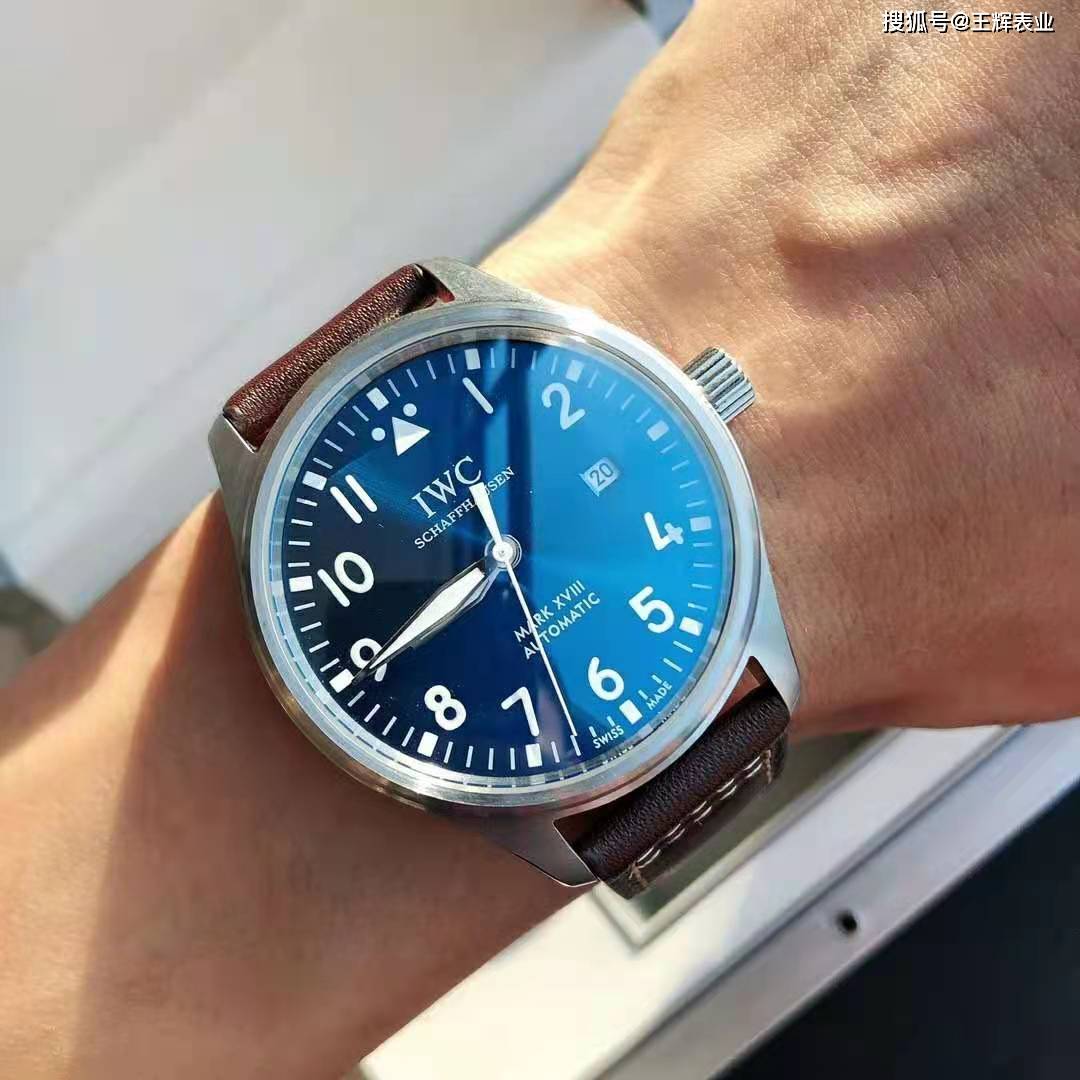 科普解读发现-1万至10万，2021年各大品牌颜值爆表蓝盘手表就在这里了_蓝色