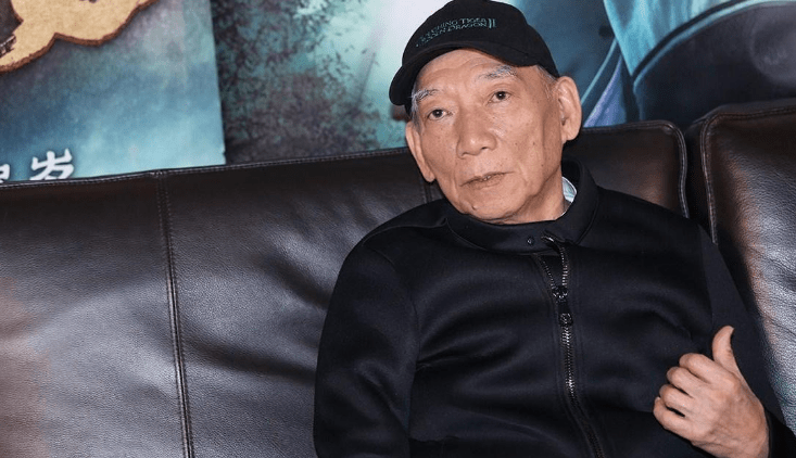 一位知名的大导演兼武术指导,曾经他出演过白蛇传,指导了黄飞鸿系列