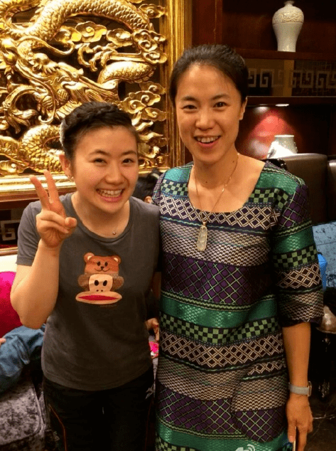 原创江宏杰不畏风波，为福原爱母亲庆生，评论区已经不受控