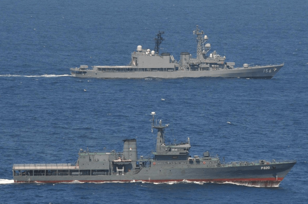 日本舰队开启下饺子模式一个月服役4艘舰艇行为令人担忧