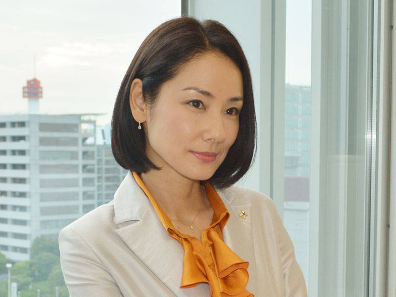 原创62岁吉田钢太郎官宣得女与小22岁妻子结婚5年共有4段婚姻