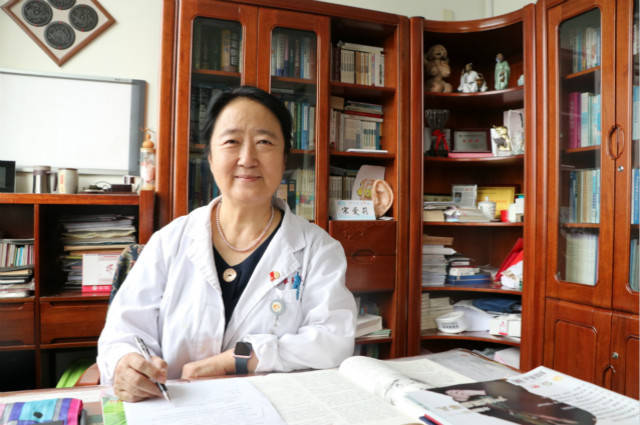 奋力前行的乳腺保卫者访山东省中医院宋爱莉