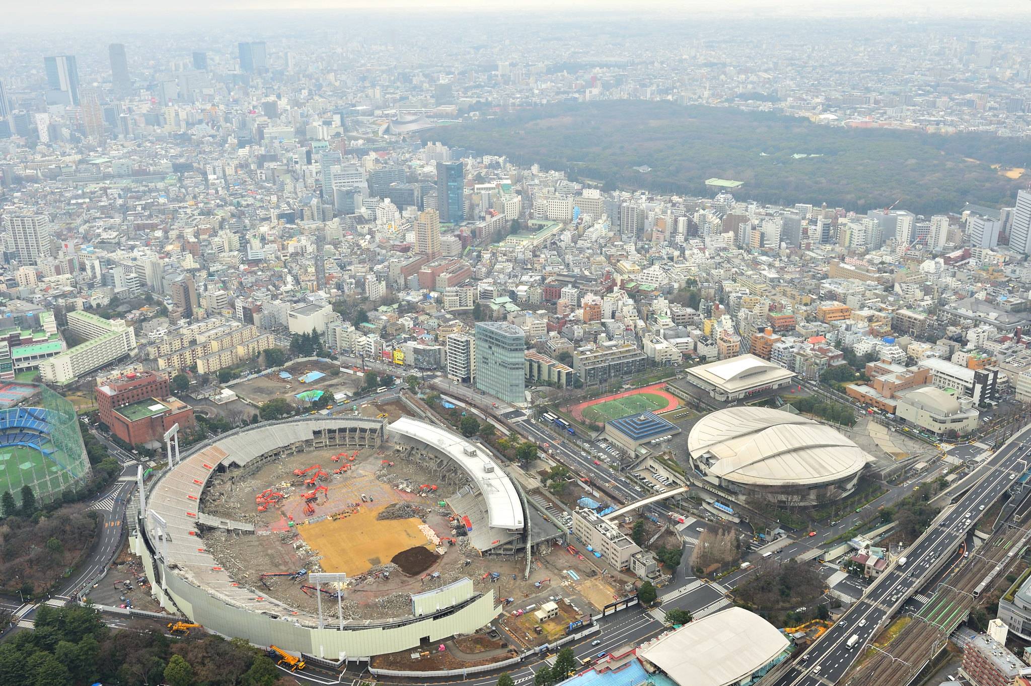血亏的日本奥运会：若无游客损失惨重，2021年像最后的倔强