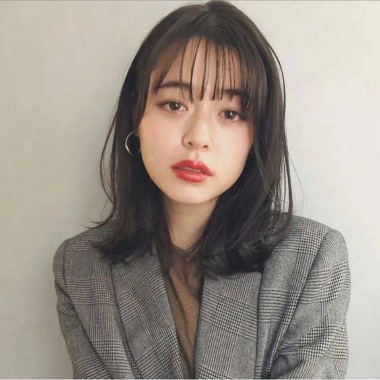mslynn:长脸适合什么发型?