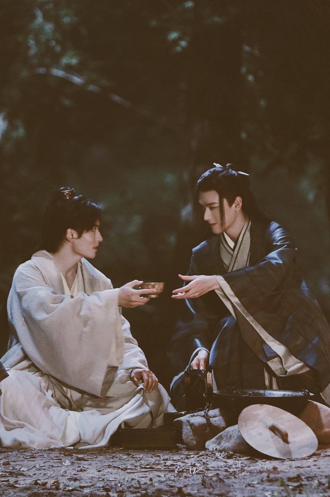 温客行周子舒相认,才明白白衣剑的伏笔,老温说的"变数"是何意_手机