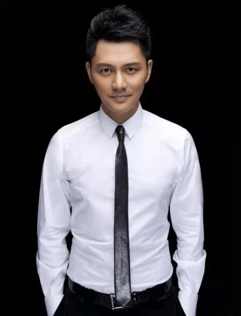 如今还成董事长