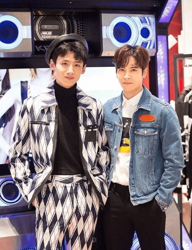 跑男来了2019王嘉尔 d74d465c3a904fe7a86aabf09c8c43dc.png