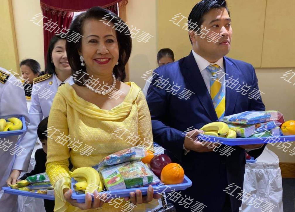 原创泰国二王妃近照惊艳背香奈儿浑身珠宝流亡生活比苏提达滋润