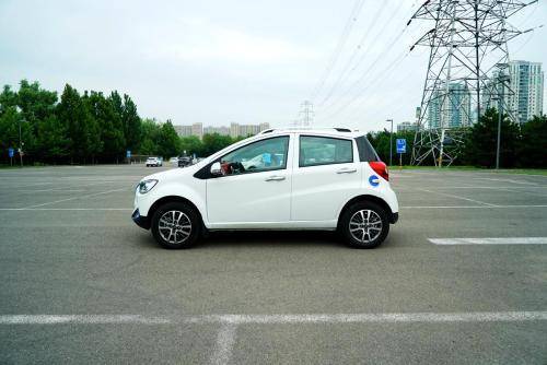 胎压多少算高 7928d98dddde4e7aa1f63a90504f4c74.jpeg