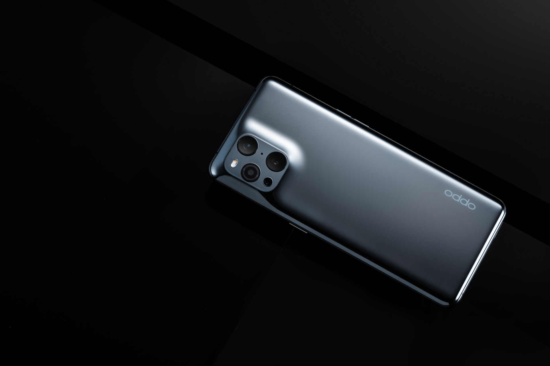 背后投入的成本不可计量,可见oppo find x3 pro的诚意之高,而且所带来