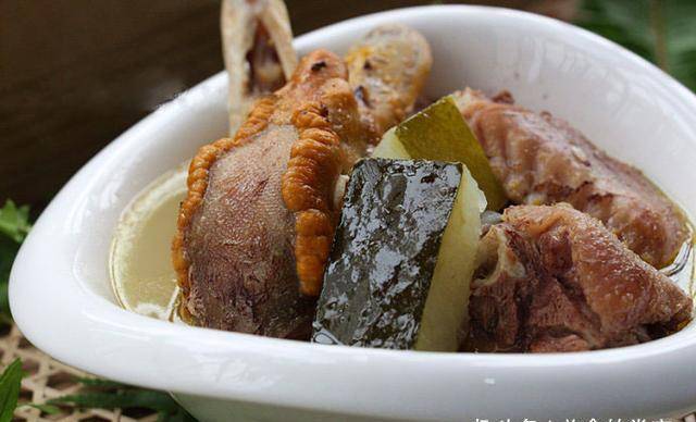 炖豆腐白菜金针菇 fb9d79d2dd704f87a35ebd25935851ff.jpeg