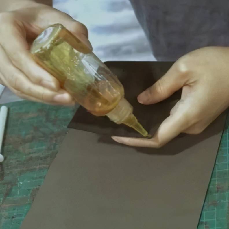 翻皮是什么部位 5763479d4439462ca48f60cc696d8487.jpeg