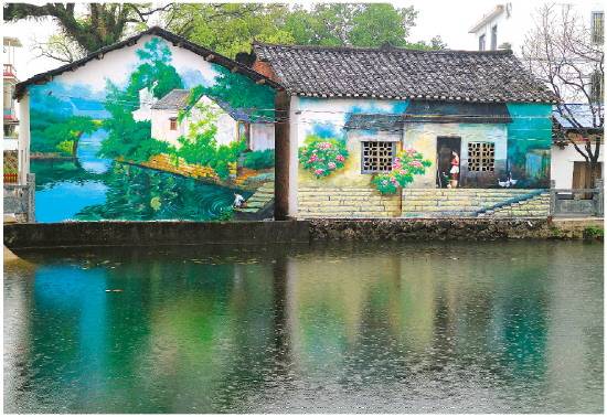 桂林灵川县色彩斑斓的乡村墙绘走红朋友圈,创作的背后.