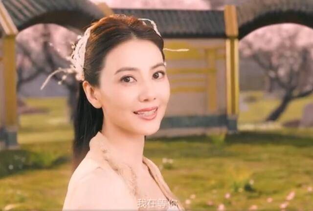 高圆圆41岁再穿古装仍似当年周芷若不愧是冻龄女神