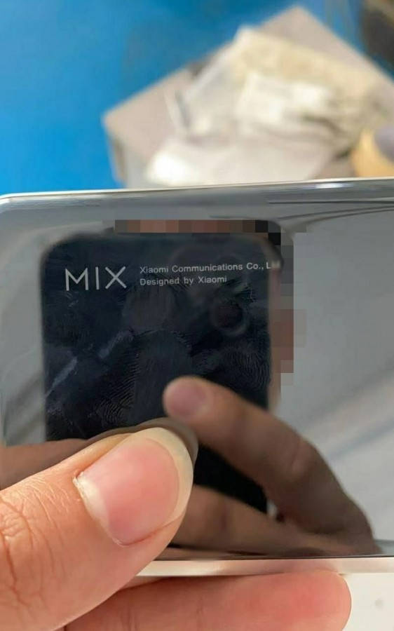新机|MIX 4来了？小米折叠屏手机核心结构谍照曝光