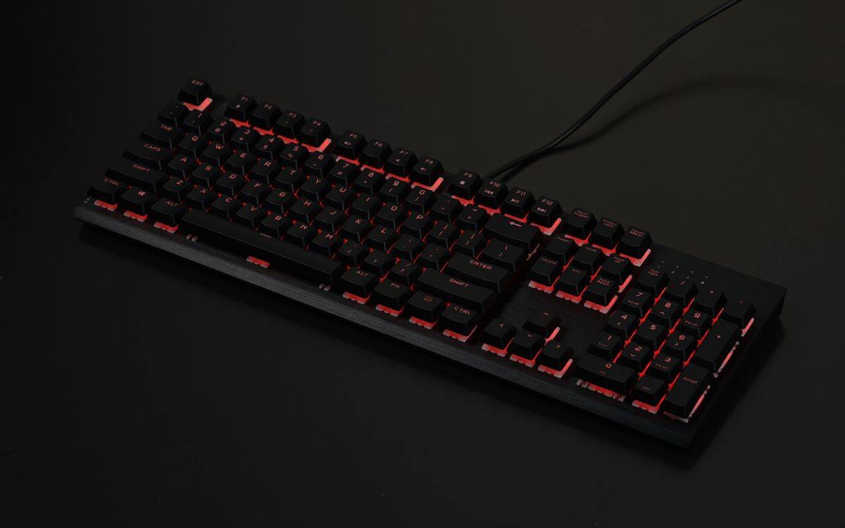 测评|海盗船K60 Pro机械键盘测评：搭载全新樱桃VIOLA轴