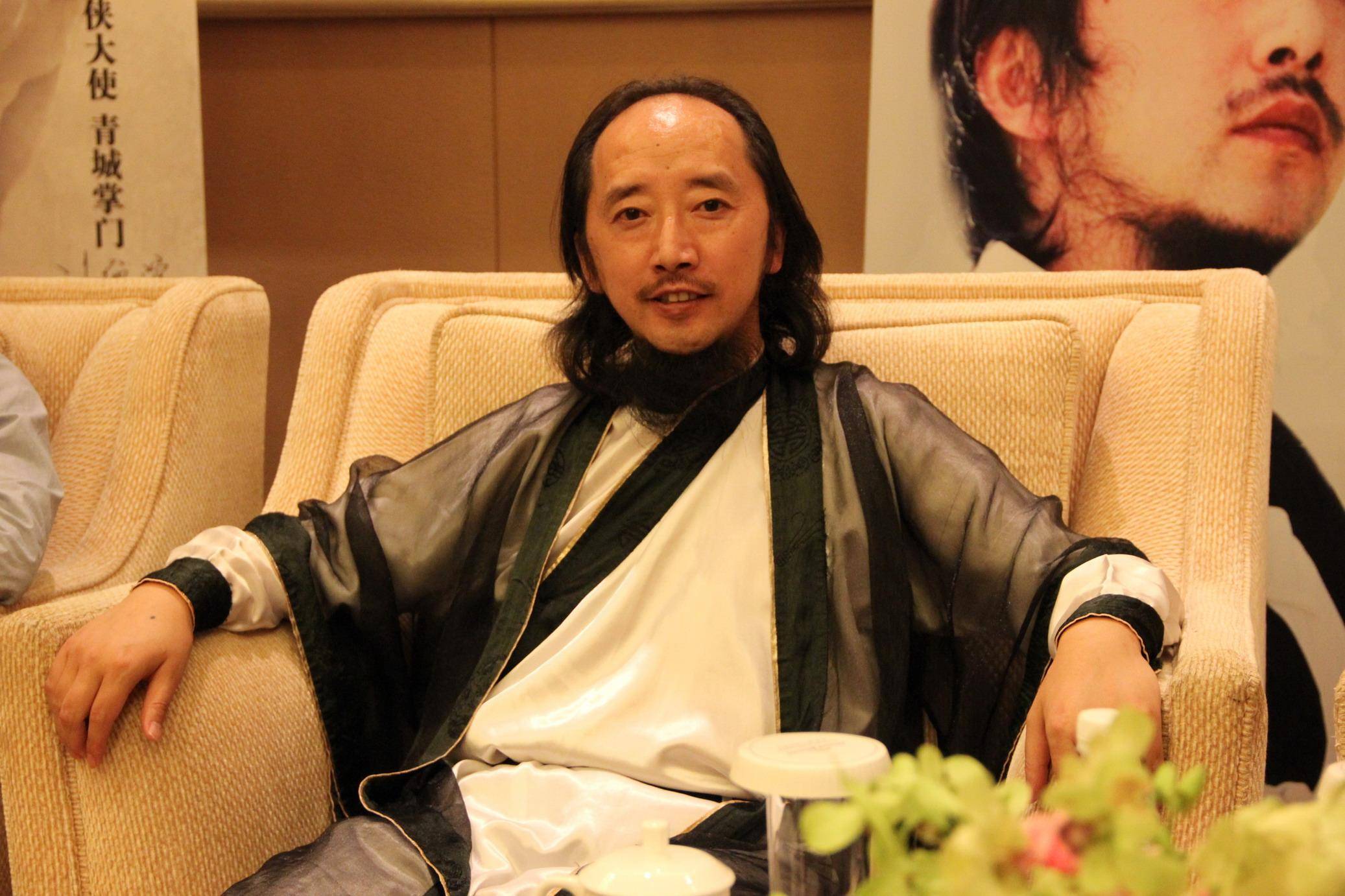 原创为什么青城派掌门人刘浽滨能够成功打造独具风格的ip?