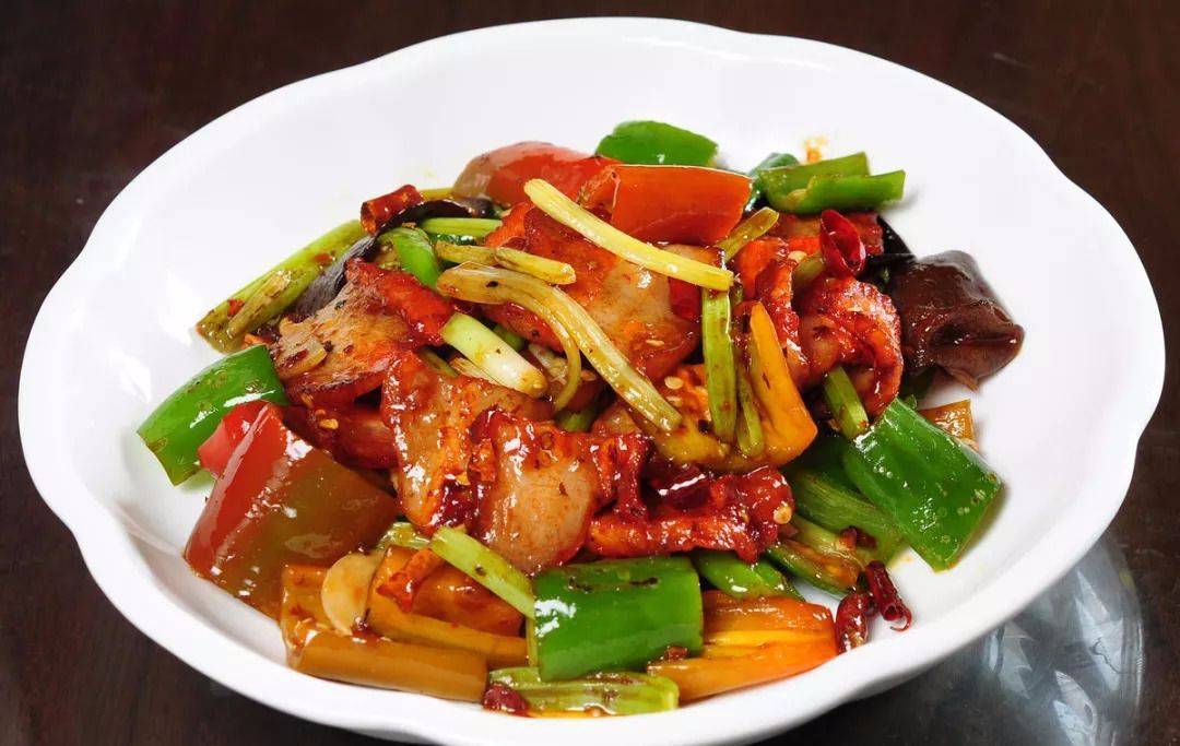 回锅肉配什么配菜 7609c5ddfbde4dd69a44b76ae6191059.jpeg
