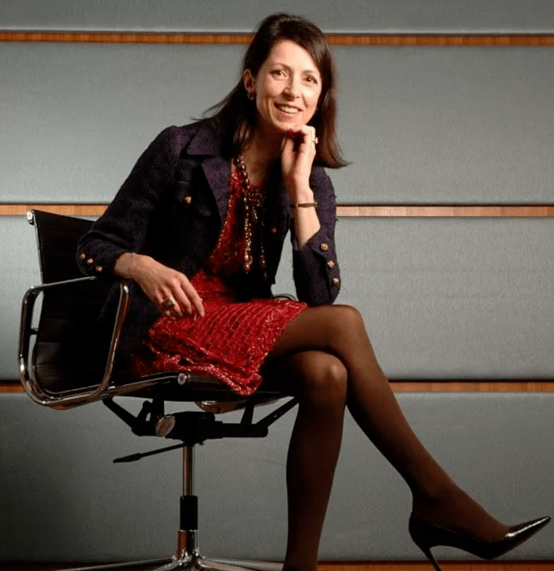 她用了20年,成为英国最牛逼的女人!_海伦娜·莫里西