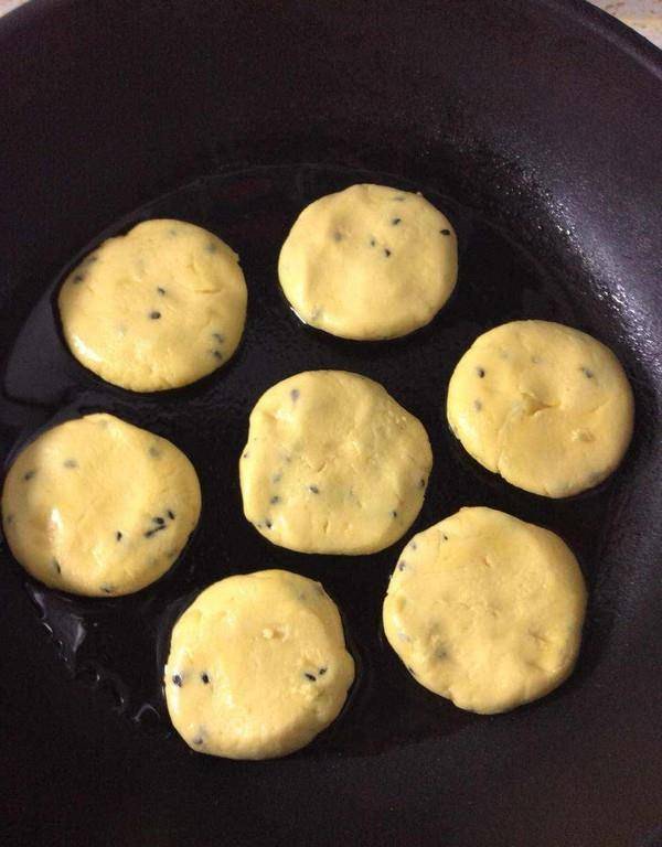 不粘锅可以做饼 45eea5a4bb1642b0bdc335b32606160b.jpeg