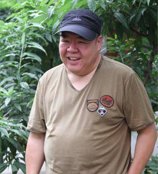 和刘德华是好朋友,和张卫健一度反目成仇,娱乐圈现实冷暖自知