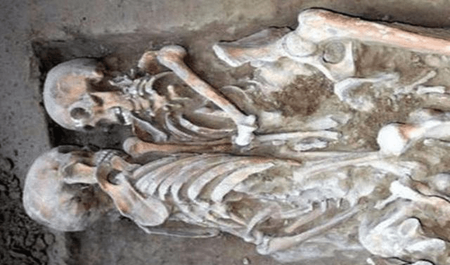 长城边曾发现2具骸骨 相拥相抱1400年 这就是爱的千古绝唱 考古