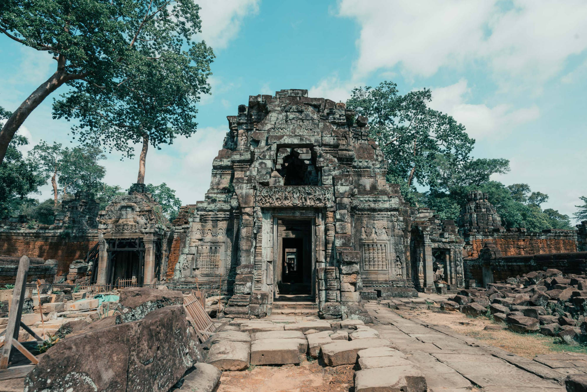 此生必去的历史古国，寺庙众多，每一座都是穿越千年的遗迹