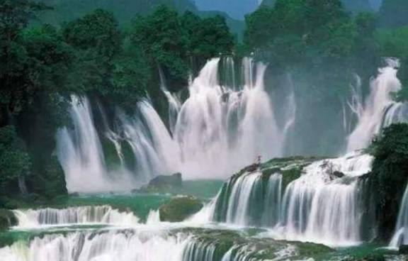 中国“潜力最大”的瀑布，横跨2个国家，是新晋的5A景区