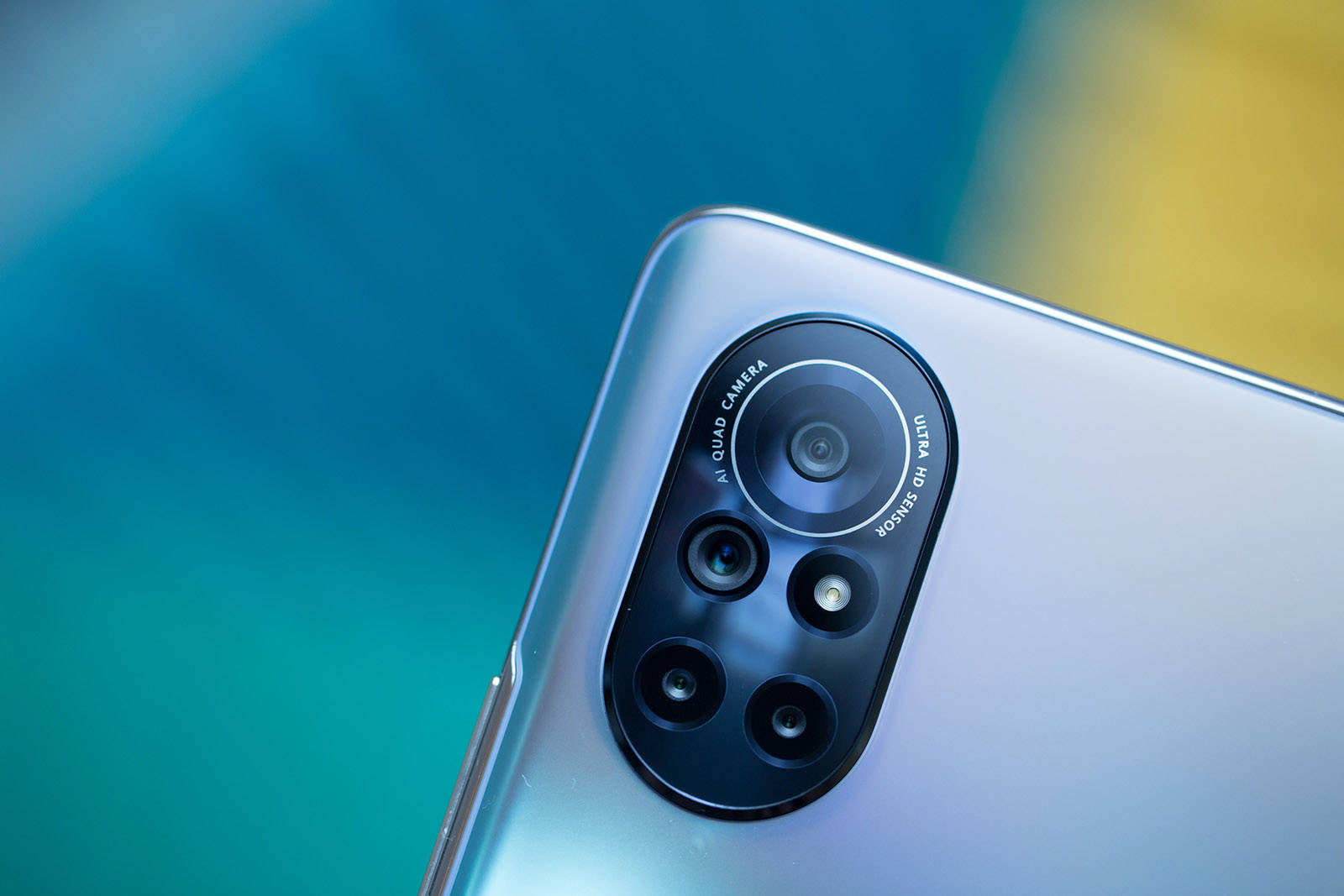 有颜又有料精致轻薄超曲屏的荣耀v40轻奢版