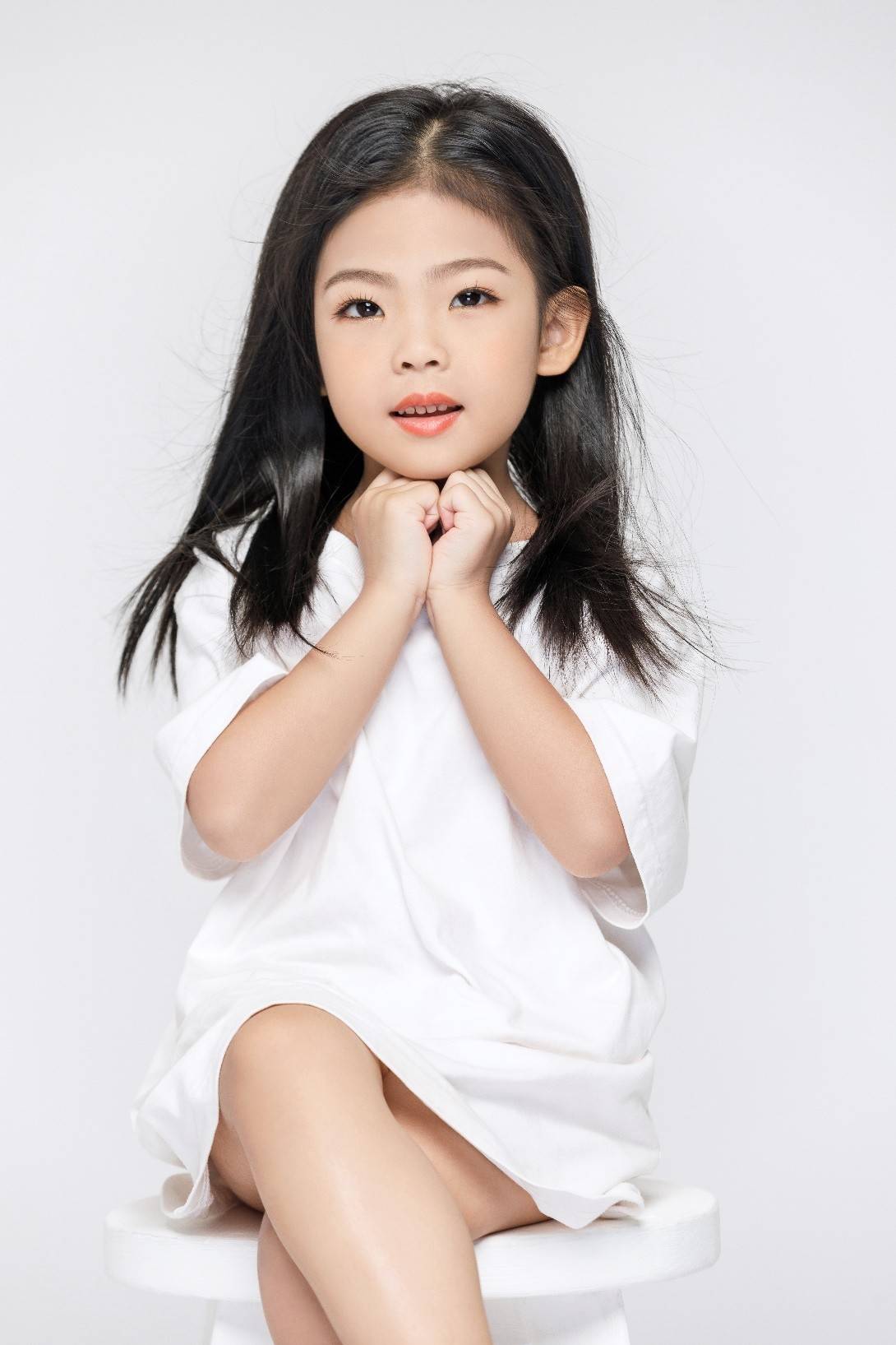 凯模文化12周年庆《最具影响力》奖项来袭!_邓可欣