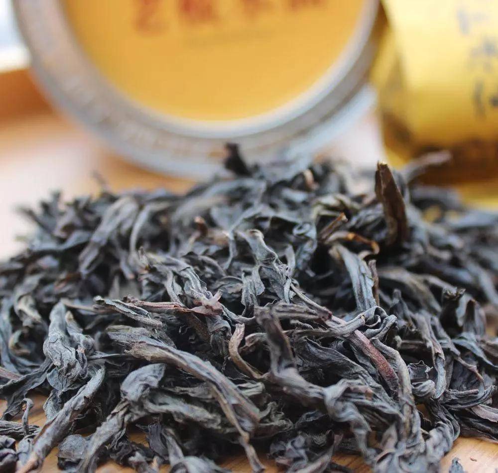 如何挑选适合自己的武夷岩茶_口感