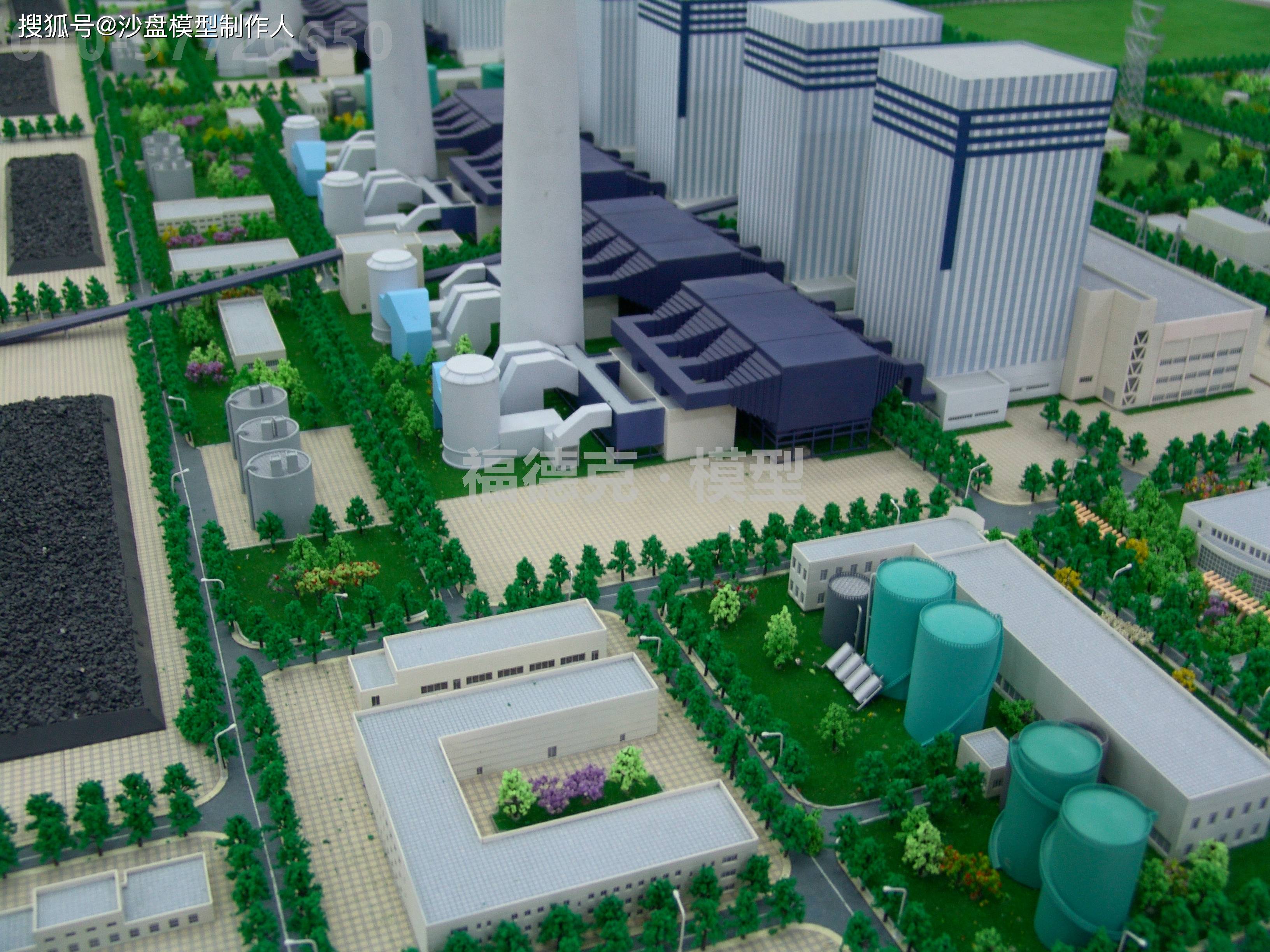 道路,厂房和绿化环境融为一体 局部的设备人工制作的极为精细 沙盘的