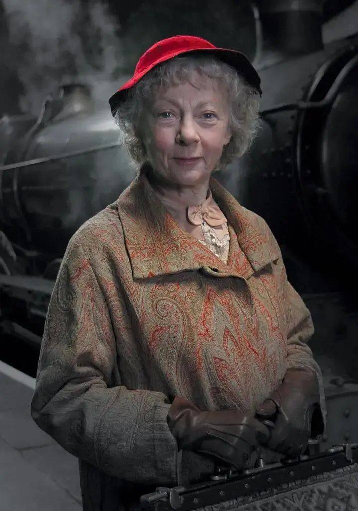 马大姐唠嗑破案——《马普尔小姐探案集第1季》