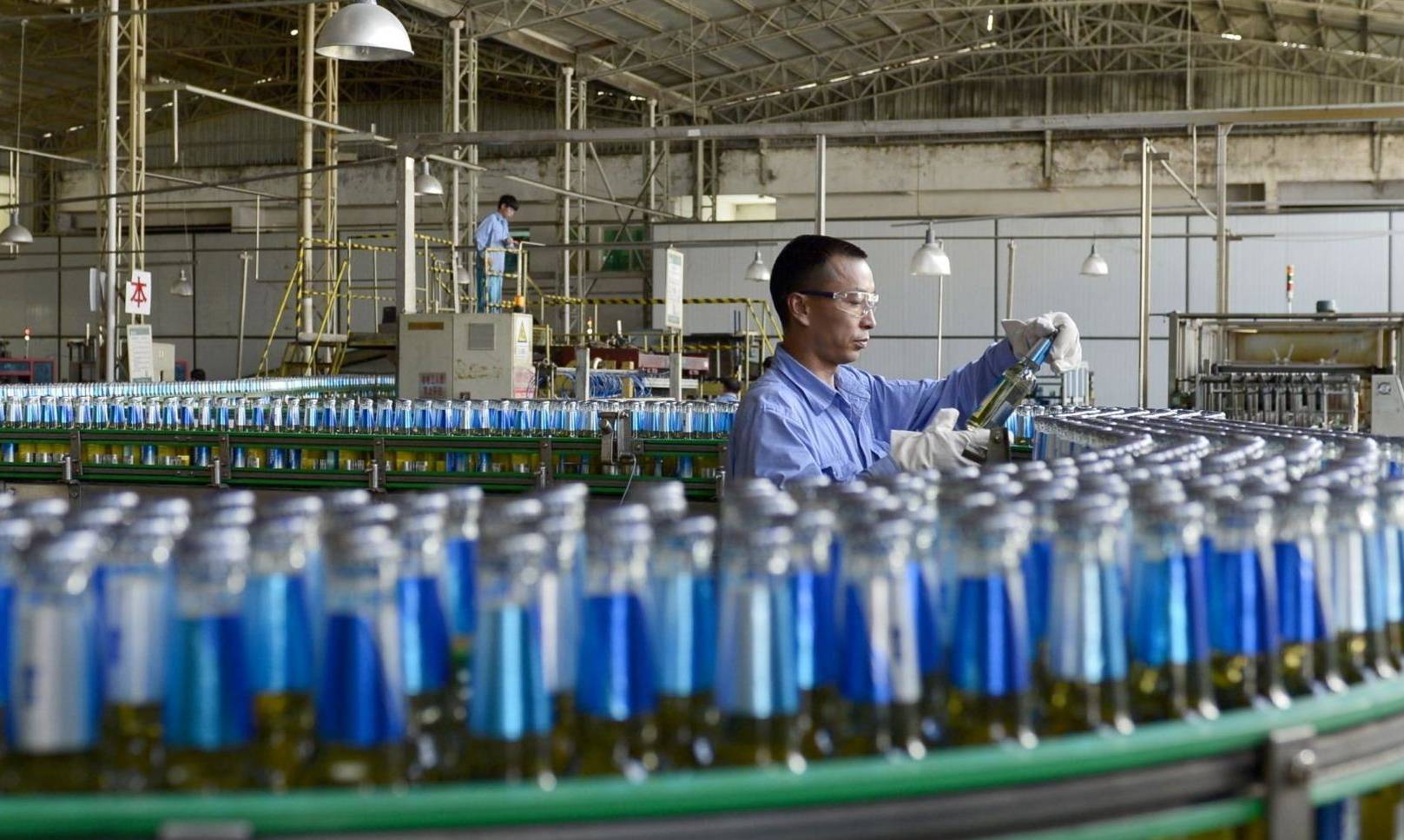 啤酒品牌排行榜_啤酒行业中外酿造企业销量销售额品牌价值排名,