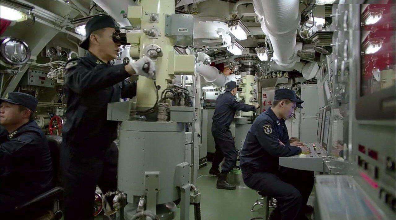 原创潜艇生活有多苦:长期密闭还得值更训练考核,睡个好觉竟是大考验
