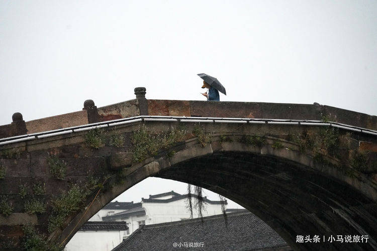 这座桥堪称中国运河唯一七孔桥,历经500年,比杭州断桥更值得打卡