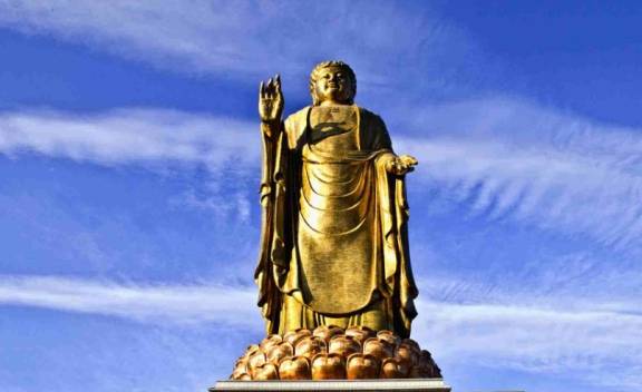 中国最高的大佛，曾请108位高僧开光，如今为何无人问津？