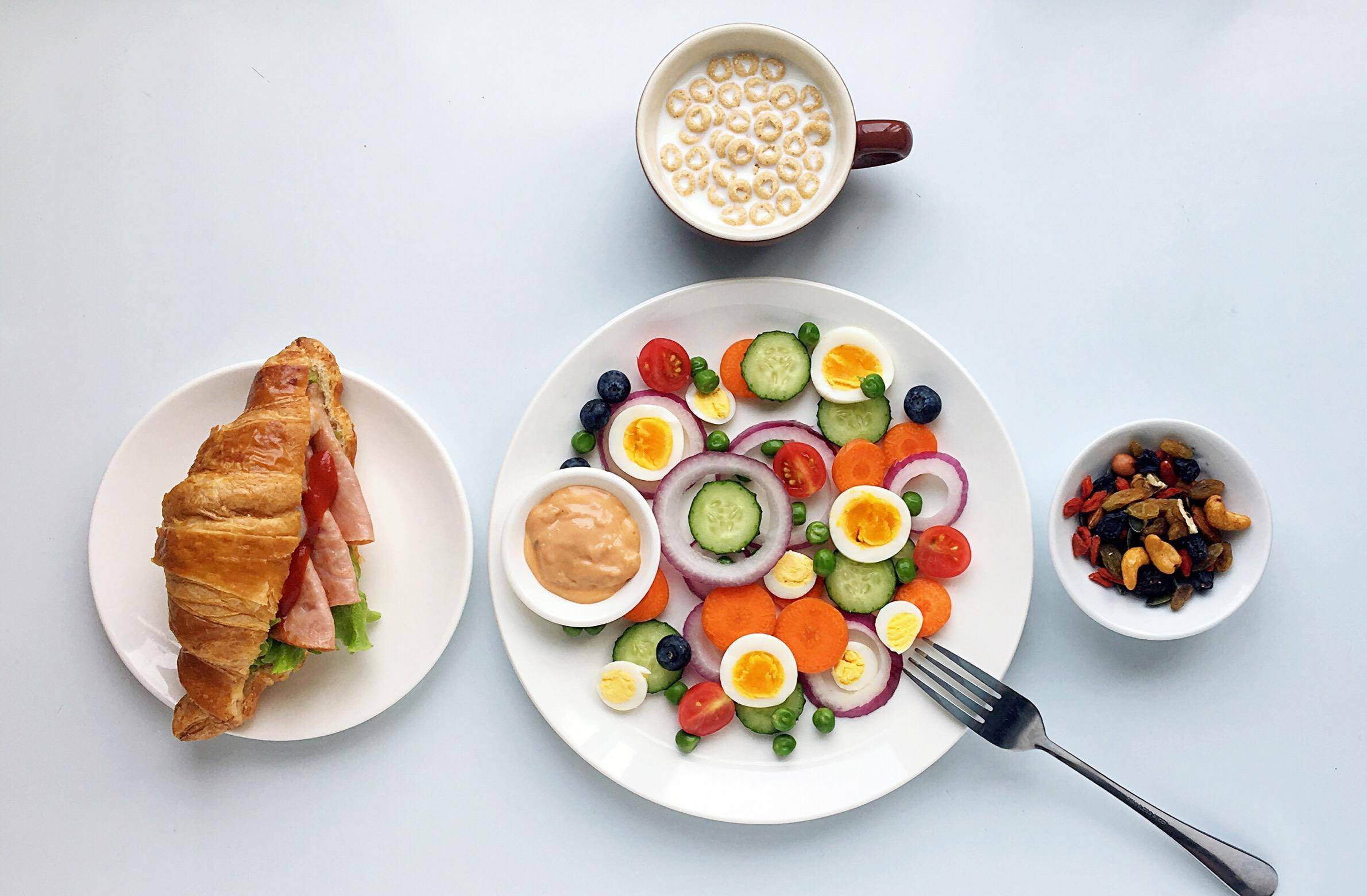 早餐吃什么才健康专家表示这4种食物对身体有害平时要少吃