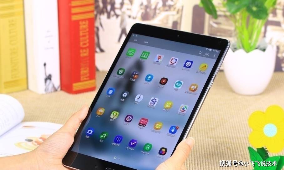 原创399的2k平板电脑华硕zenpadz500体验的确不错