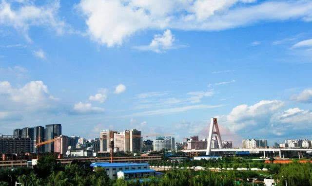 四川最适合居住的两座城市，不是绵阳和成都，这两座城市更受欢迎