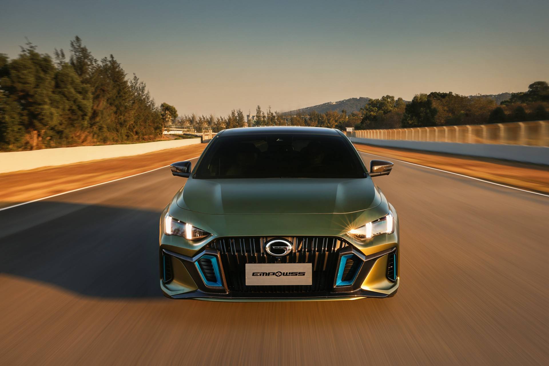 战机掠影花豹姿态零百破7empow55正式定名影豹有何亮点