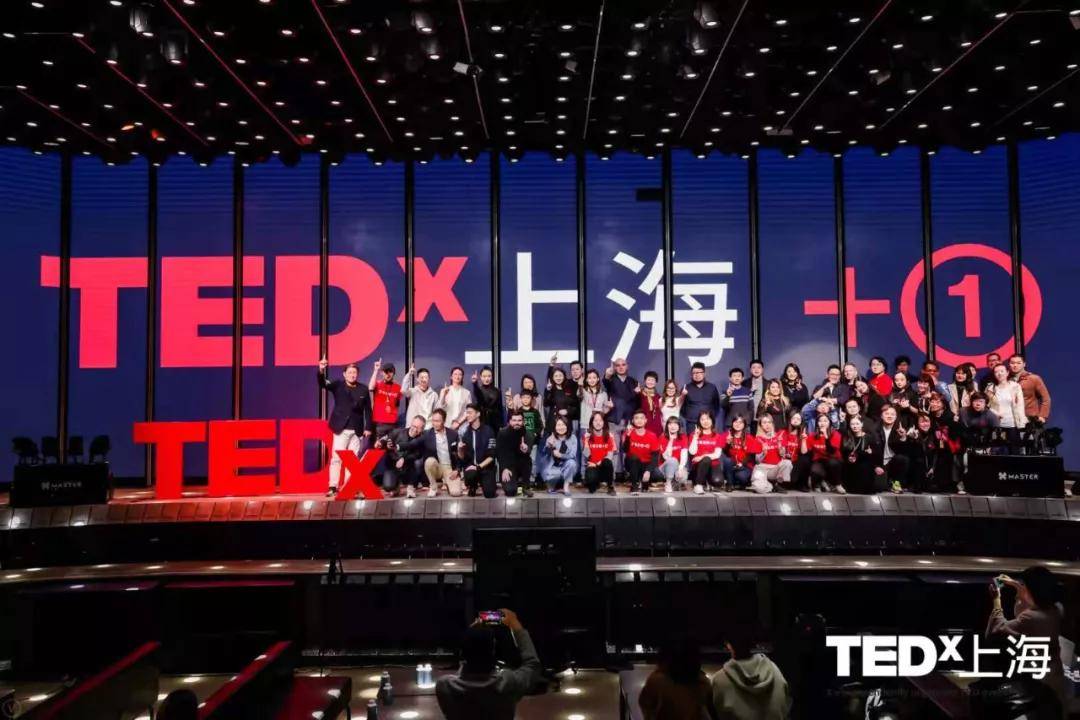 “科技+品牌”造车新时代:极氪女工程师的“性感”价值_搜狐汽车_搜狐网