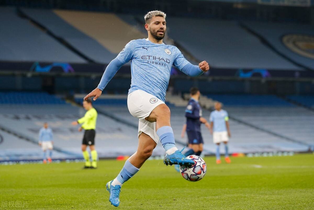 大空翼挥手说再见_阿圭罗