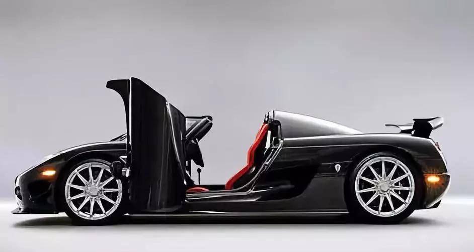 汽车上最"炫酷"的开门方式,拥有其中一种,就可以让小姐姐"中招"!_搜狐