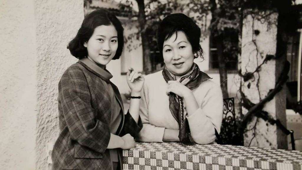 但萧芳芳(妹妹张宝之介绍从而人士萧芳芳)以及陈宝珠(妹妹张宝之与陈