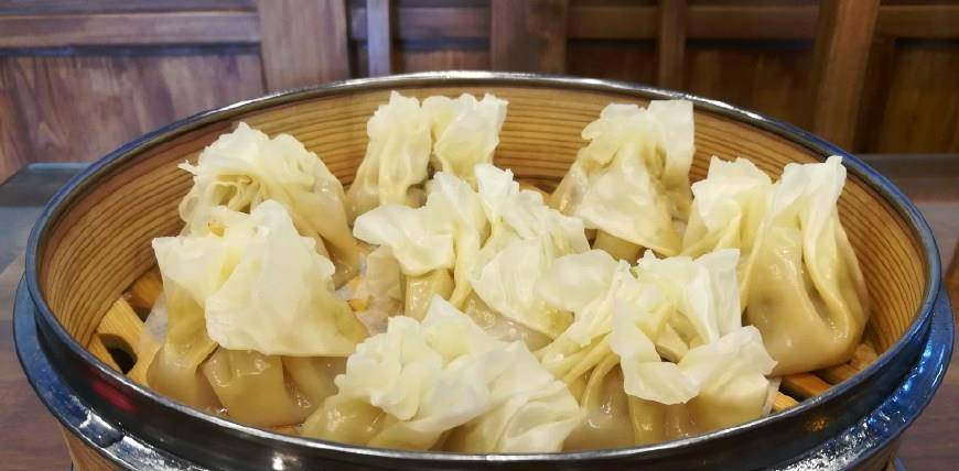 稍美馅里加葱头好不好
