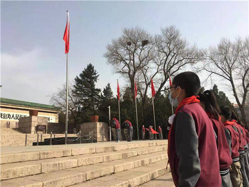 下东营小学门口图片