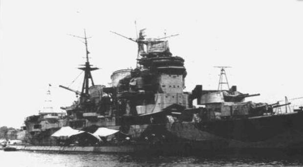 日本海军第4舰队事件 舰队惨遭台风袭击 数艘战舰被风浪重创 神风级驱逐舰